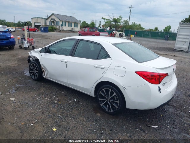 Toyota COROLLA SE 2017 2T1BURHE7HC768240 Image 3
