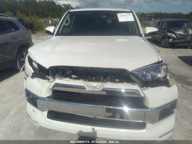 Toyota 4runner Limited 2020 JTEBU5JRXL5814943 Image 6