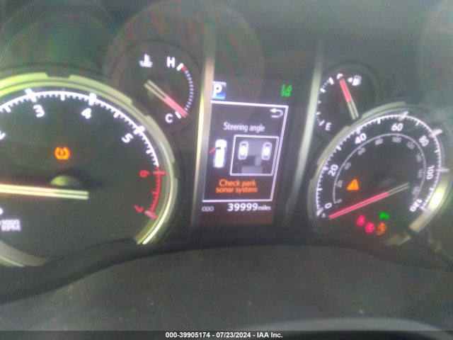 Toyota 4runner Limited 2020 JTEBU5JRXL5814943 Image 7