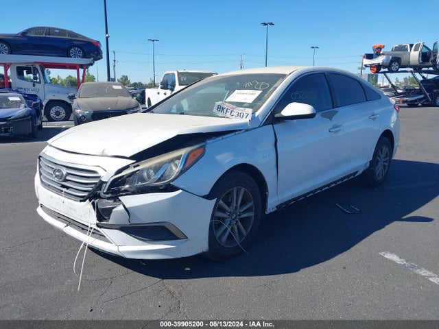 Hyundai SONATA SE 2016 5NPE24AF0GH340465 Image 2