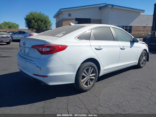Hyundai SONATA SE 2016 5NPE24AF0GH340465 Image 4