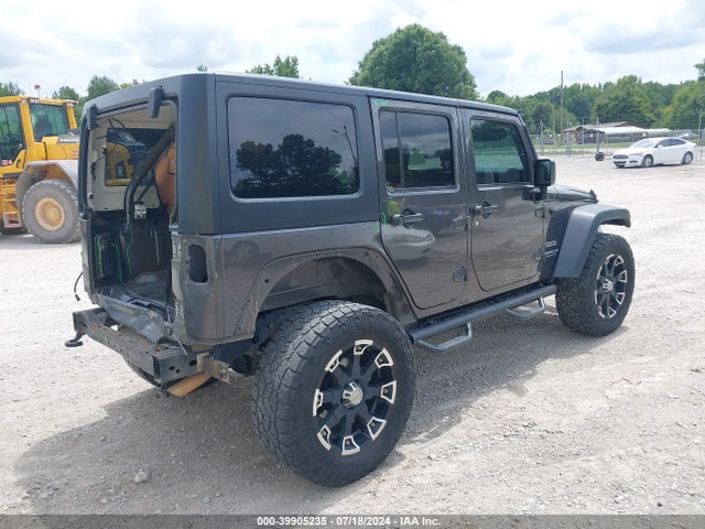 1C4BJWDG7HL604851 Jeep Wrangler Unlimited Sport 4x4