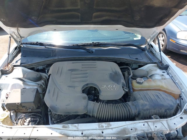 2C3CCAEG8GH167510 Chrysler 300C