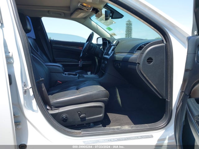 2C3CCAEG8GH167510 Chrysler 300C