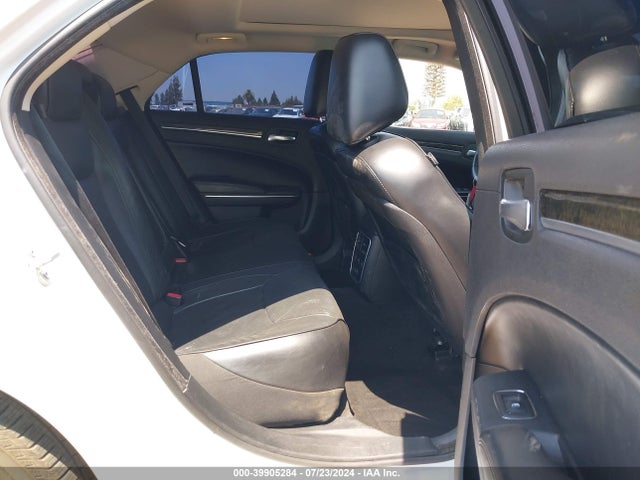 2C3CCAEG8GH167510 Chrysler 300C