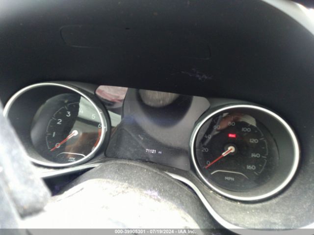 3C4NJCBB8JT182036 Jeep Compass Latitude Fwd