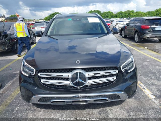W1N0G8DB0NV394219 Mercedes-Benz Glc 300 Suv