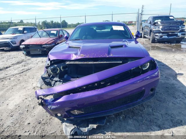 2C3CDZAG1KH532085 Dodge Challenger Sxt