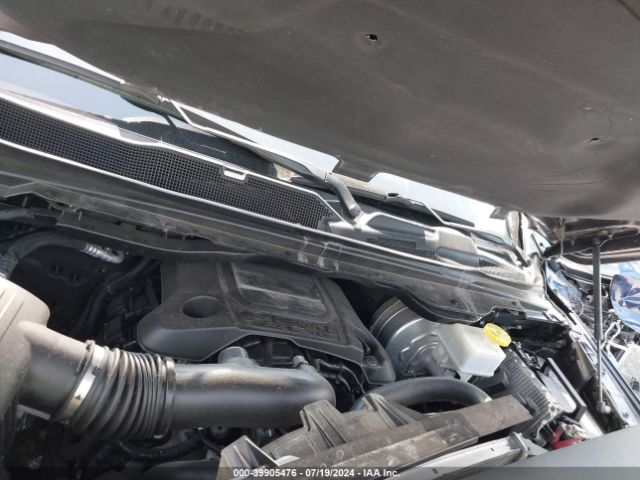 1C6SRFJT3KN764562 RAM 1500 Laramie  4x4 5'7 Box