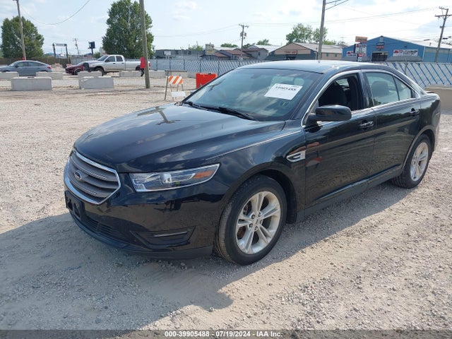 Ford TAURUS SEL 2018 1FAHP2E81JG119490 Image 2