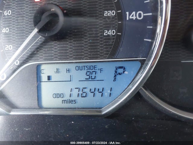 Toyota COROLLA LE 2015 5YFBURHE1FP223311 Image 16