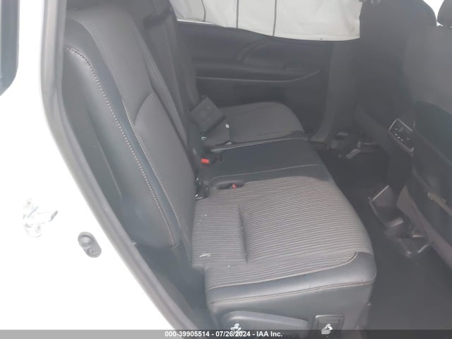 Toyota Highlander Le/le Plus 2017 5TDZZRFH7HS205774 Image 8