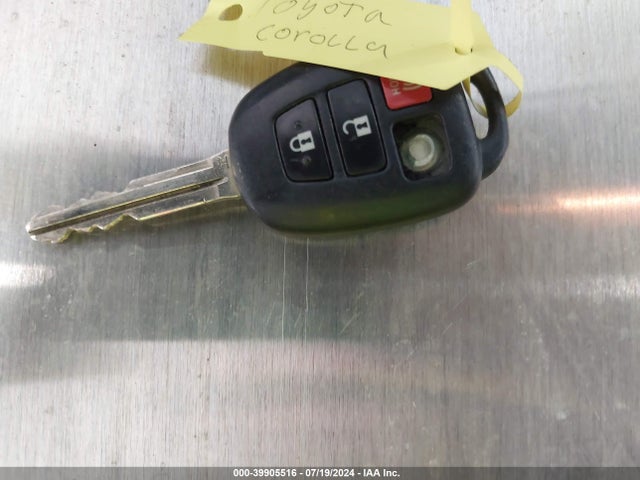Toyota Corolla S Plus 2015 2T1BURHE4FC442294 Image 11