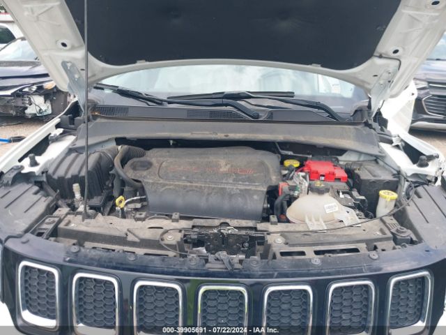 3C4NJCBB9MT585527 Jeep Compass Latitude Fwd