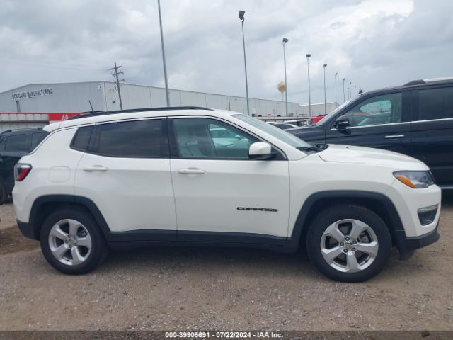 3C4NJCBB9MT585527 Jeep Compass Latitude Fwd