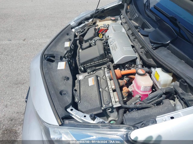 Toyota Prius V Four 2016 JTDZN3EU8GJ047996 Image 10