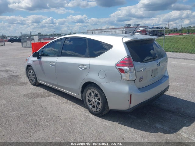Toyota Prius V Four 2016 JTDZN3EU8GJ047996 Image 3