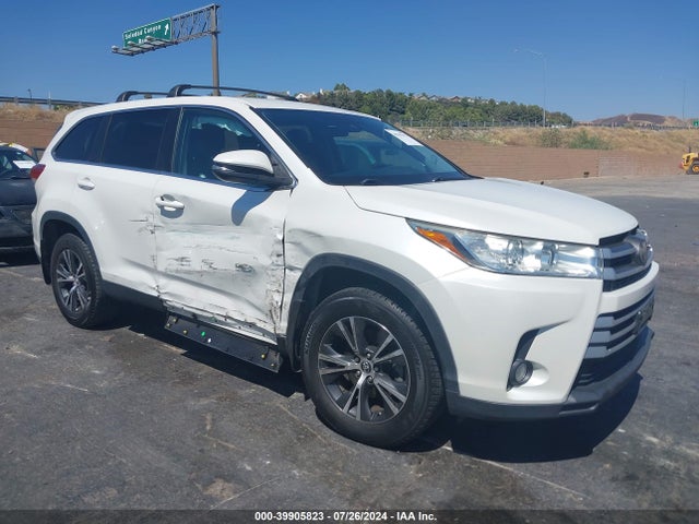 Toyota Highlander Le Plus 2019 5TDZZRFH4KS295666 Image 6