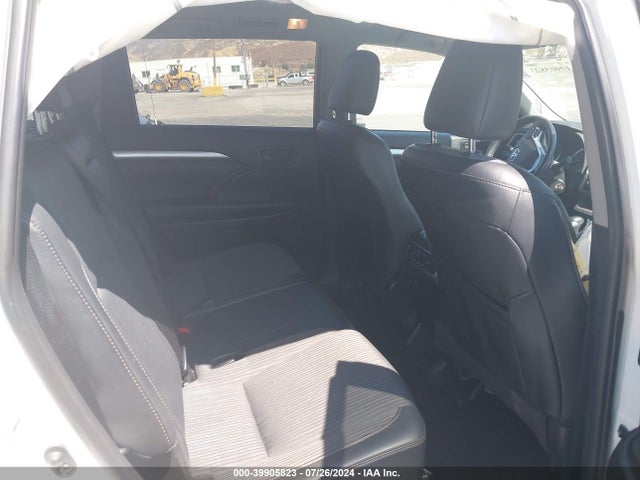 Toyota Highlander Le Plus 2019 5TDZZRFH4KS295666 Image 8