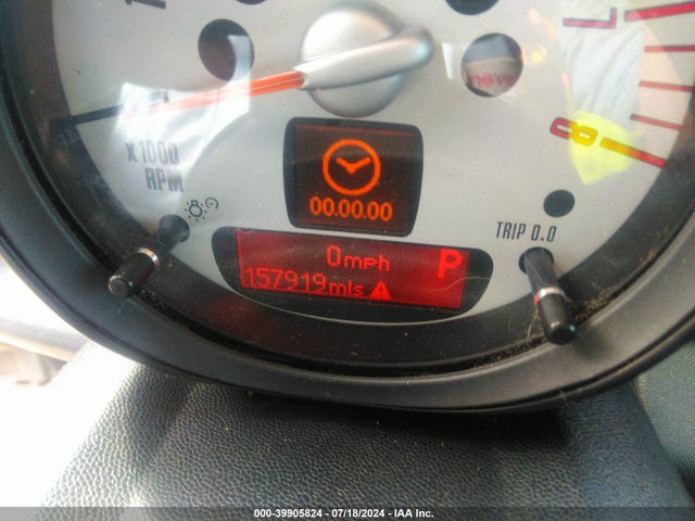 2011 MINI COOPER S WMWSV3C51BTY12585 Photo 6