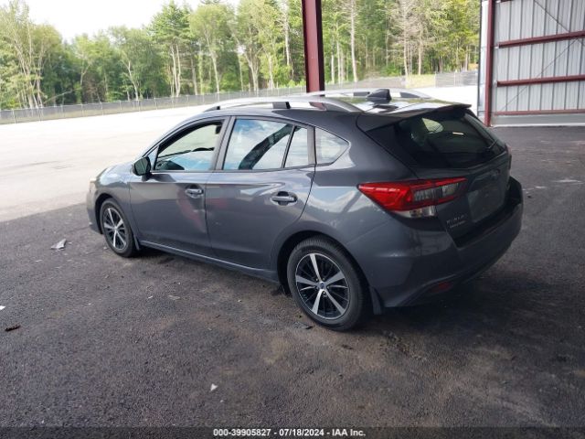 4S3GTAV63L3734093 Subaru Impreza Premium 5-door