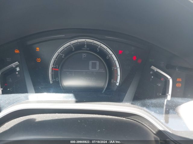 2HKRW6H31JH209940 Honda CR-V LX