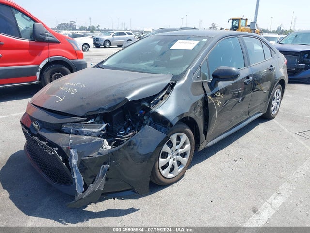Toyota COROLLA LE 2022 5YFEPMAE7NP386111 Image 2