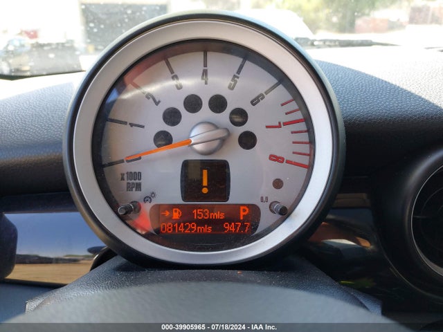 2008 MINI COOPER S WMWMF73548TV36408 Photo 6