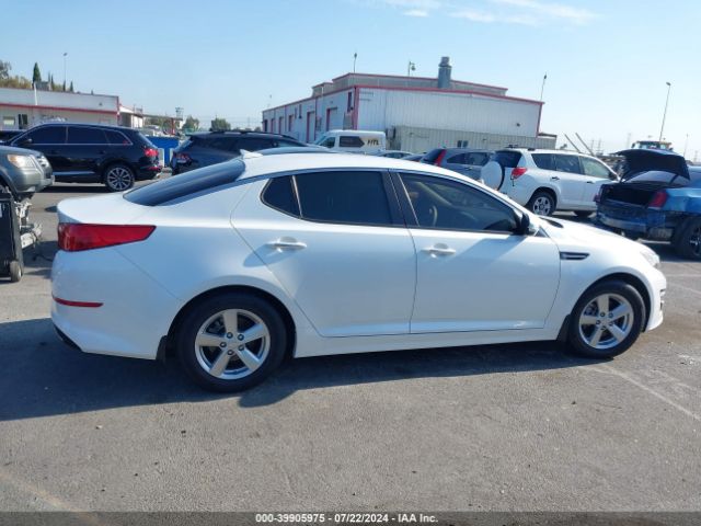 KNAGM4A76F5657979 KIA Optima Lx