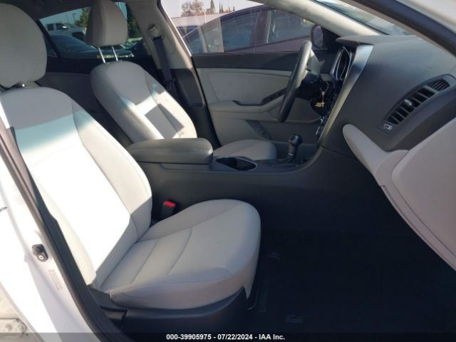 KNAGM4A76F5657979 KIA Optima Lx
