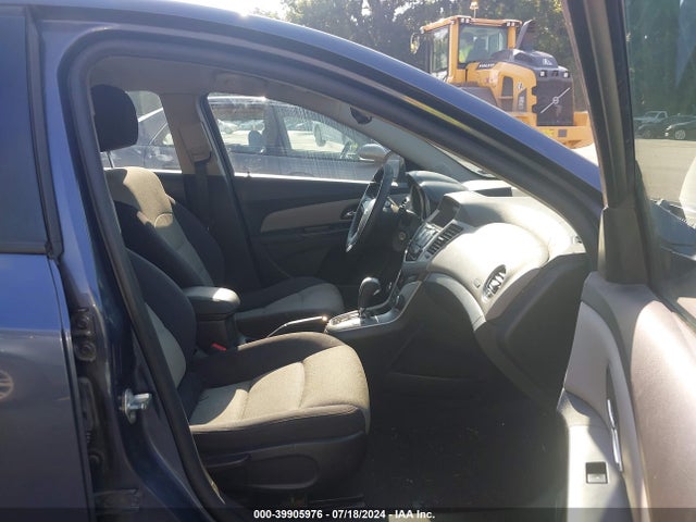 Chevrolet Cruze Ls Auto 2014 1G1PA5SG5E7170428 Image 5