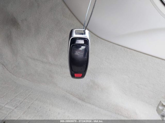 2021 AUDI A8 L WAU8EAF85MN014862 Photo 10