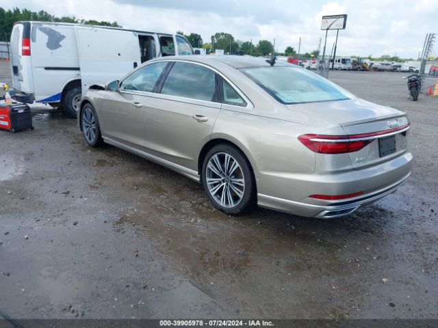 2021 AUDI A8 L WAU8EAF85MN014862 Photo 2