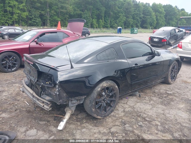 Ford Mustang V6 2014 1ZVBP8AM4E5284373 Image 4
