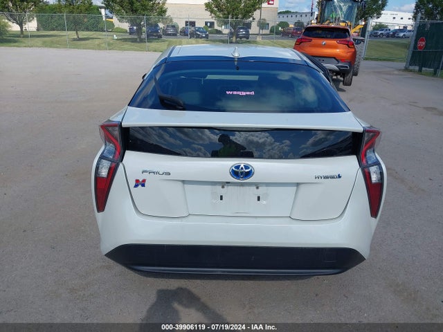 Toyota Prius Four 2016 JTDKARFUXG3520395 Image 16