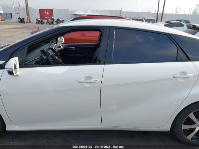 JTDBVRBD0JA005015 Toyota Mirai
