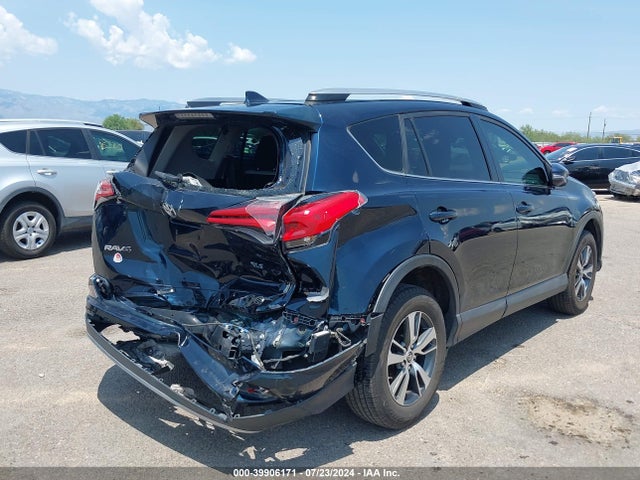 Toyota Rav4 Xle 2018 JTMWFREV8JJ157904 Image 4