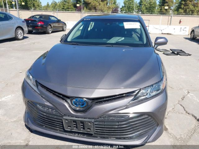 4T1B31HK3JU002651 Toyota Camry Hybrid Le
