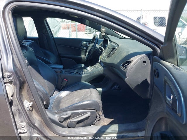 Chrysler 200 S 2015 1C3CCCDG3FN523882 Image 5