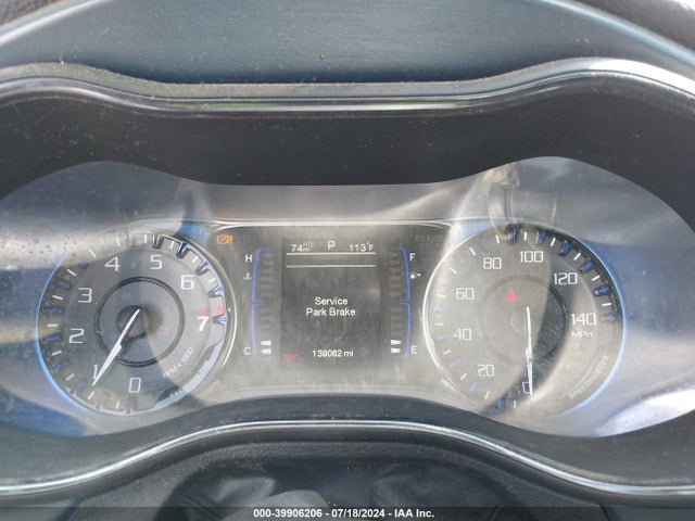 1C3CCCDG3FN523882 Chrysler 200 S