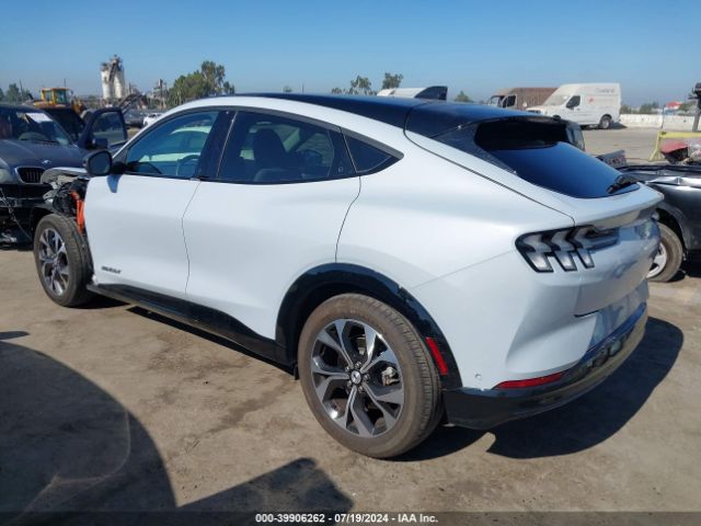 3FMTK3SU4NMA49324 Ford Mustang Mach-e Premium