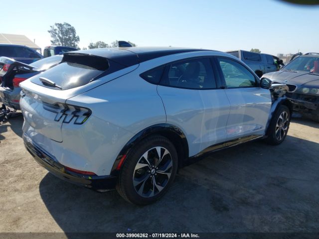 3FMTK3SU4NMA49324 Ford Mustang Mach-e Premium