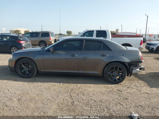 2C3CCABG8PH524575 Chrysler 300 300s