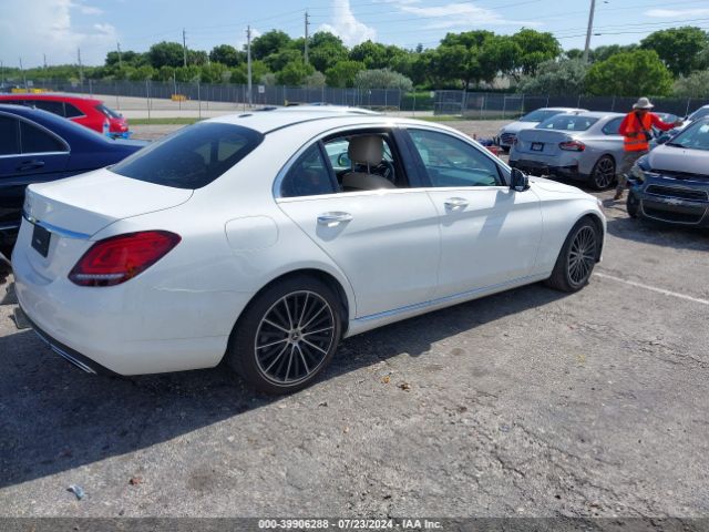 55SWF8DB7KU303816 Mercedes-Benz C 300