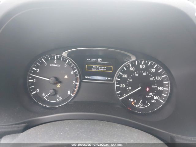 5N1DR2MM4JC641499 Nissan Pathfinder S