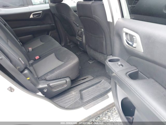 5N1DR2MM4JC641499 Nissan Pathfinder S
