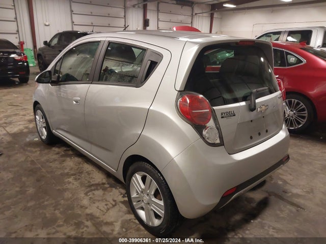 Chevrolet Spark 1lt Auto 2014 KL8CD6S95EC422070 Image 3