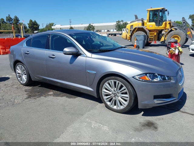 2012 JAGUAR XF SAJWA0HB7CLS60834 Photo 0