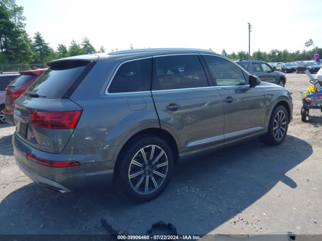 WA1LAAF70HD018162 Audi Q7 3.0t Premium