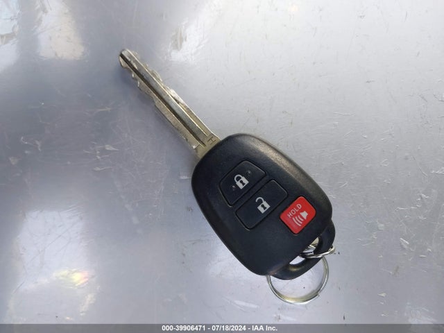 Toyota Prius C Two 2015 JTDKDTB34F1101969 Image 11
